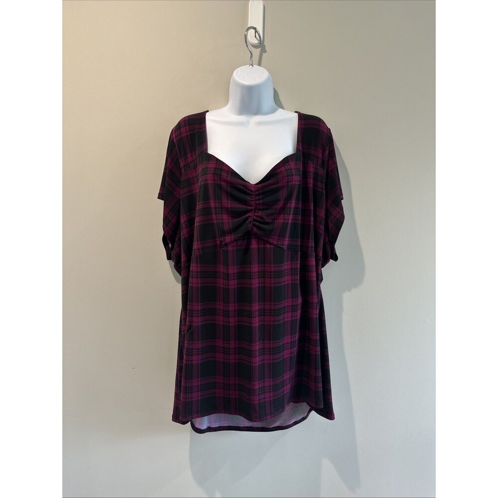 Torrid 5X Black Burgundy Plaid Sweetheart Top Dark Academia Goth